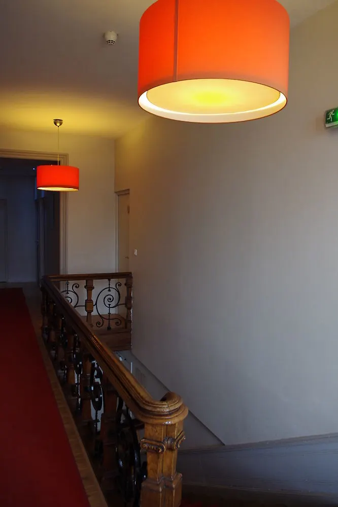 *** Hotel Hotelo Lyon Charité Francia