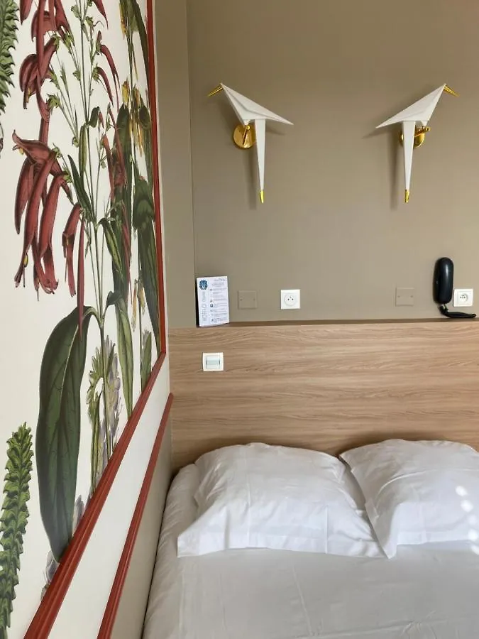 Hotelo Lyon Charite Hotel