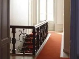 Hotelo Lyon Charite Hotel