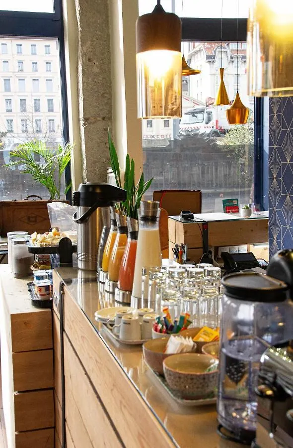 Hotel Hotelo Lyon Charite