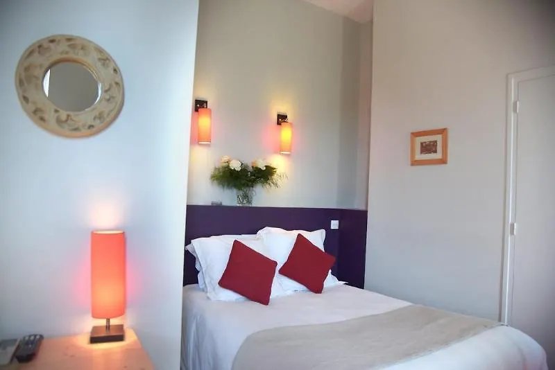 *** Hotel Hotelo Lyon Charite France